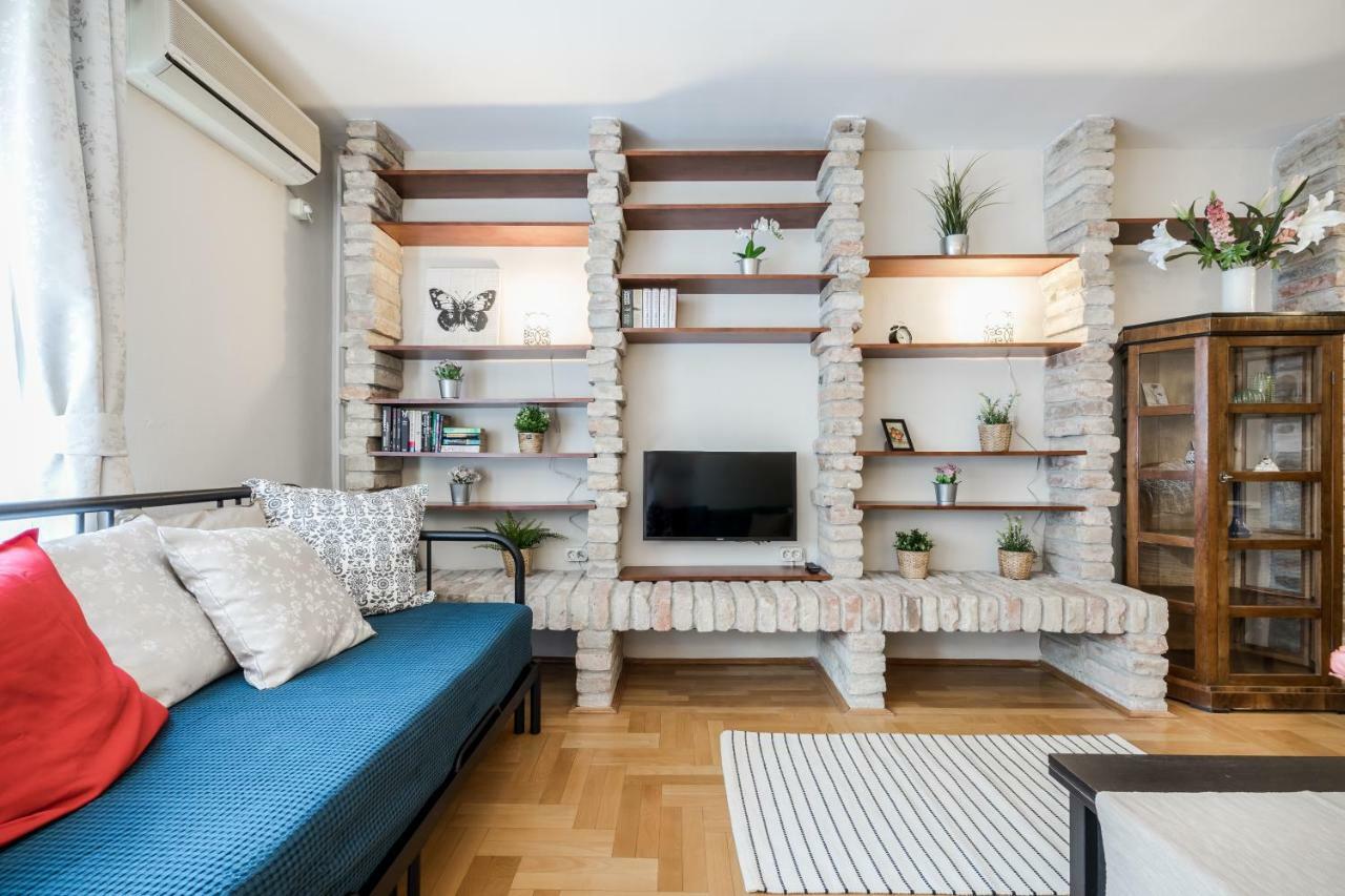 Bpr Golden Corner Suite With Balcony & A/C Budapest Exterior foto