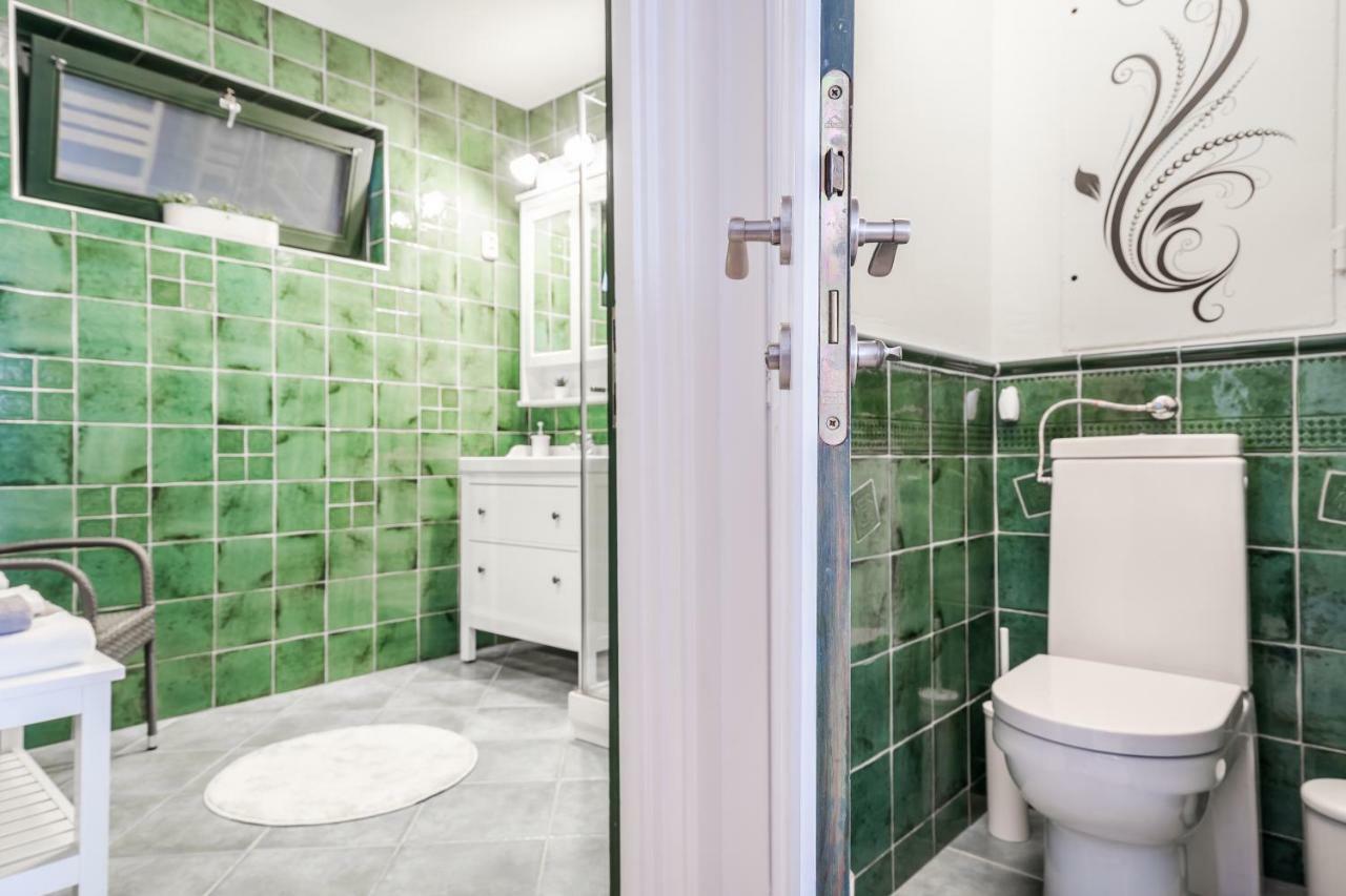 Bpr Golden Corner Suite With Balcony & A/C Budapest Exterior foto